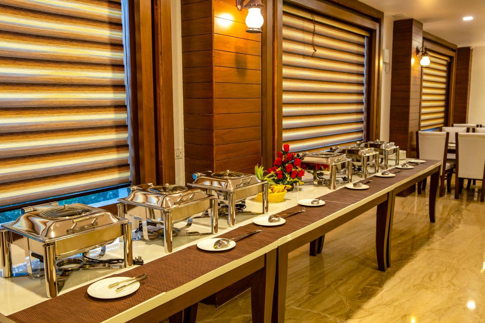 Spree Hotel Agra - Walking Distance To Tajmahal エクステリア 写真