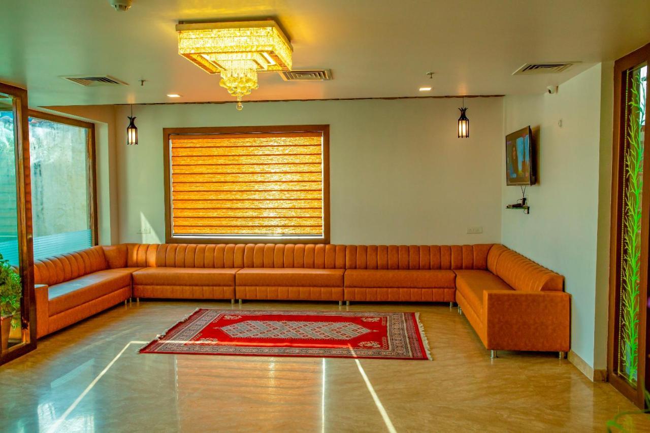 Spree Hotel Agra - Walking Distance To Tajmahal エクステリア 写真