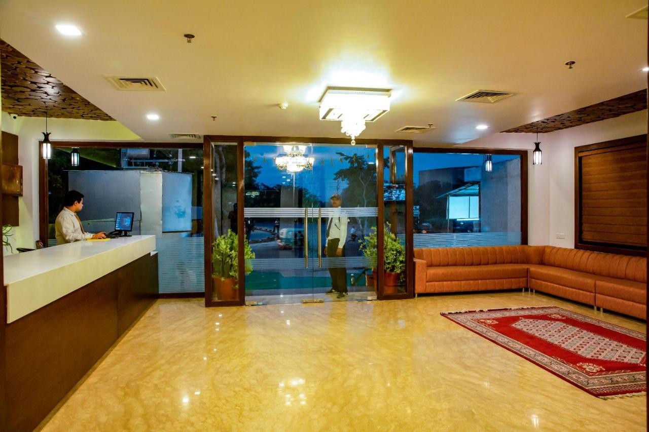 Spree Hotel Agra - Walking Distance To Tajmahal エクステリア 写真